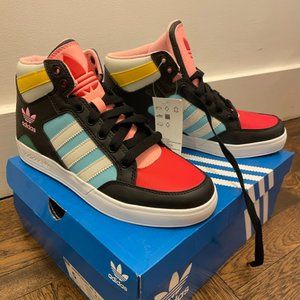 adidas Hardcourt High "White/Black/Pink" Grade School Girls' Shoe Size 5